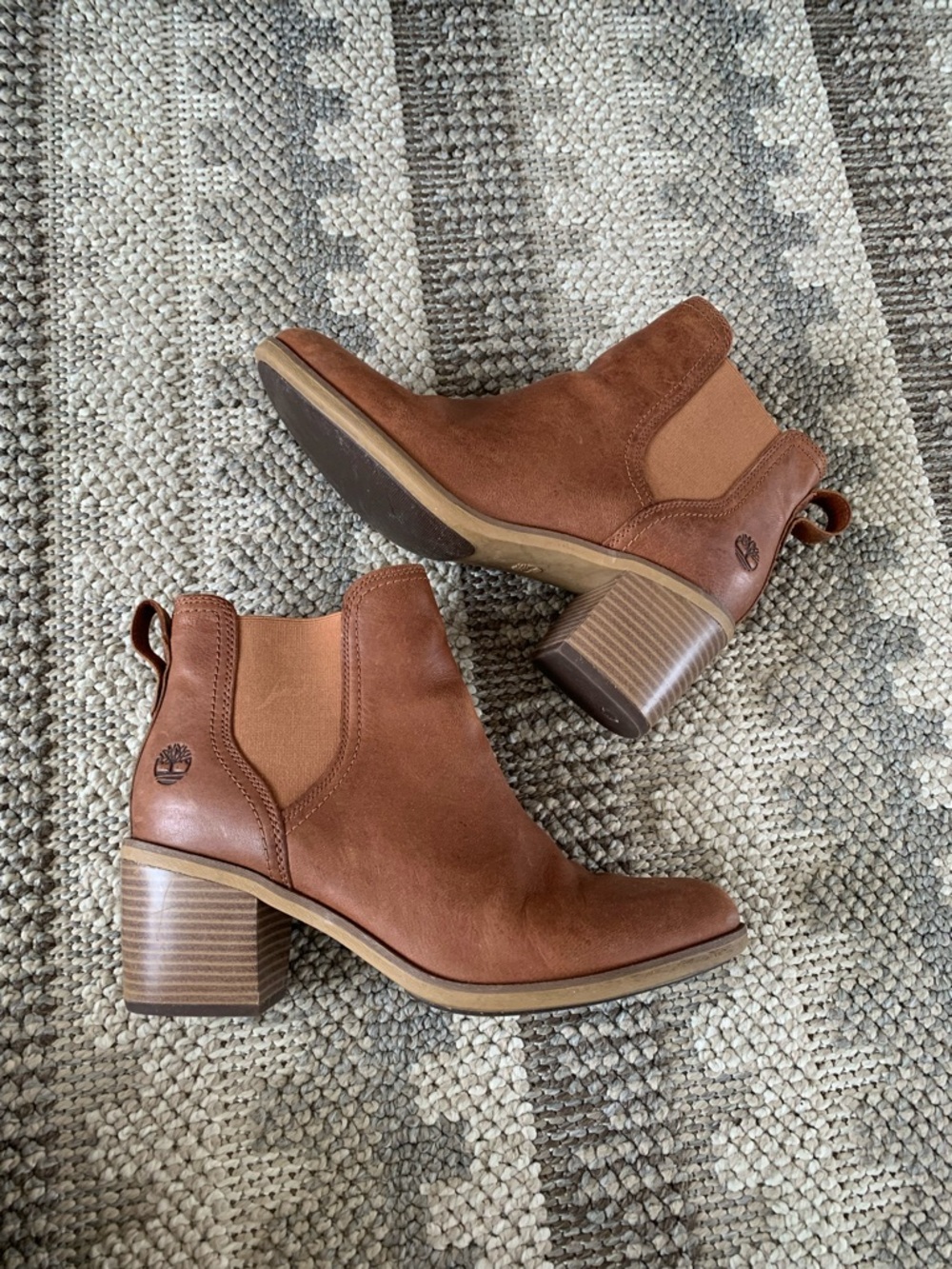Timberland Chestnut Leather Chelsea Block Heel Booties